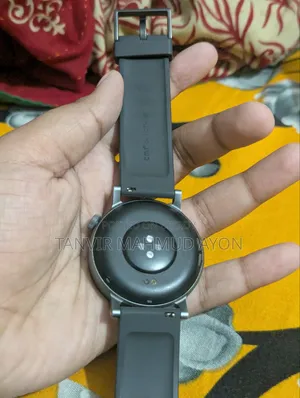 নাথিং সিএমএফ ওয়াচ প্রো ২