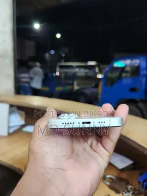 নতুন Apple iPhone 14 128 GB সাদা