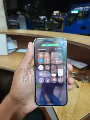 নতুন Apple iPhone 14 128 GB সাদা