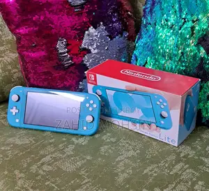Nintendo Switch Lite ( Turquoise Color)