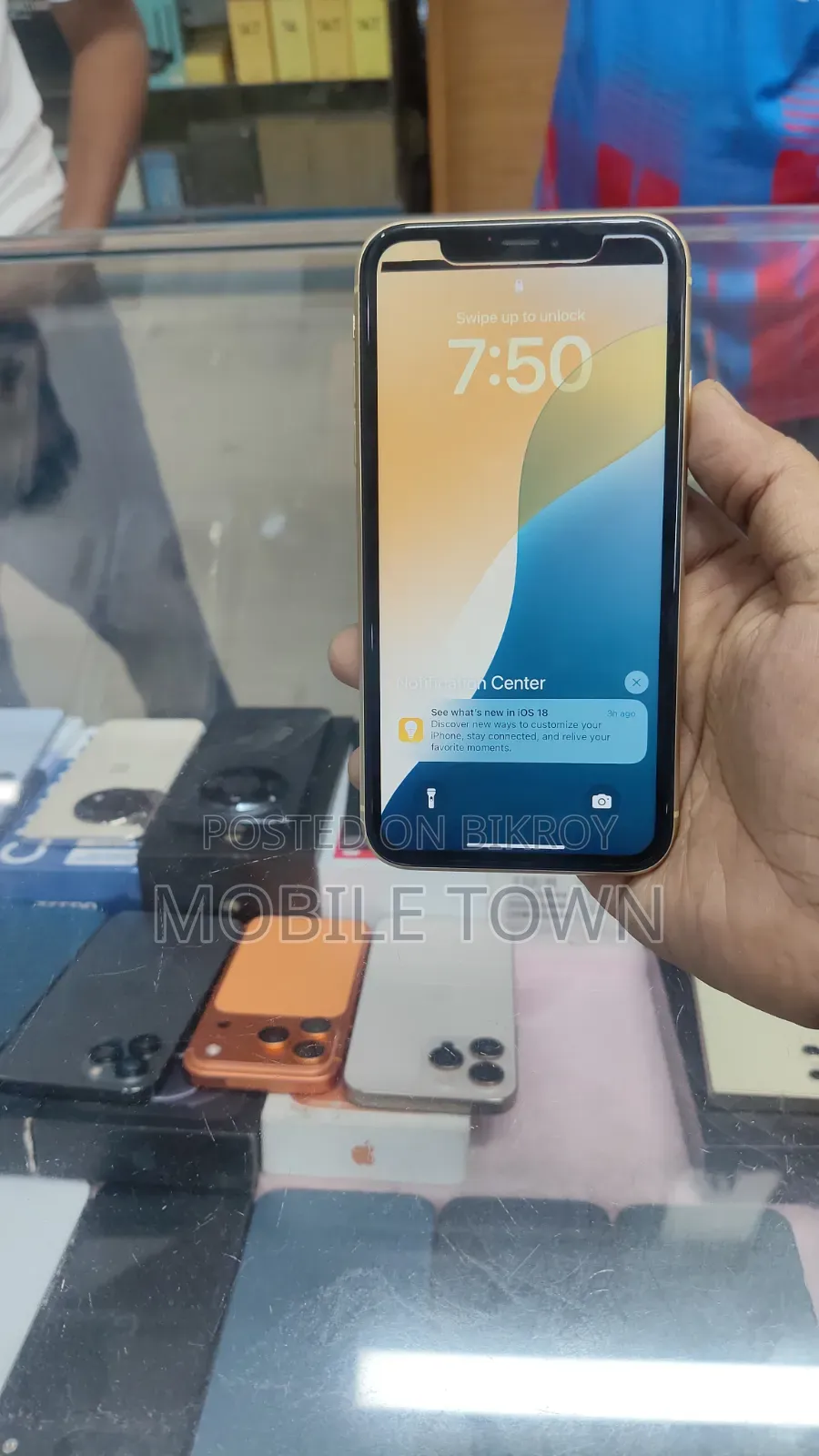 অ্যাপল আইফোন এক্সআর ৬৪ জিবি ইয়েলো