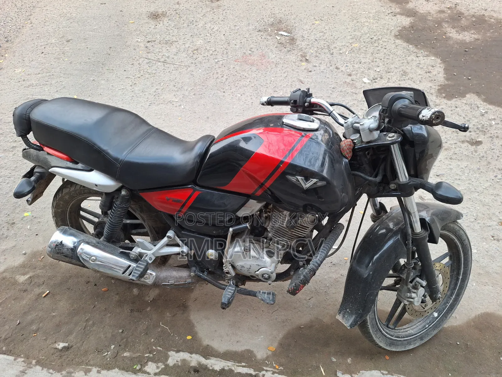 Bajaj V15 2017 Black