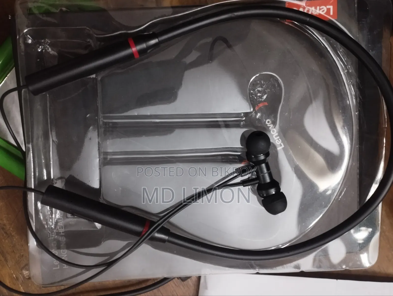 HE05X Bluetooth Hanging Headphone
