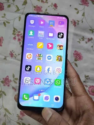 ভিভো ১২৮ জিবি