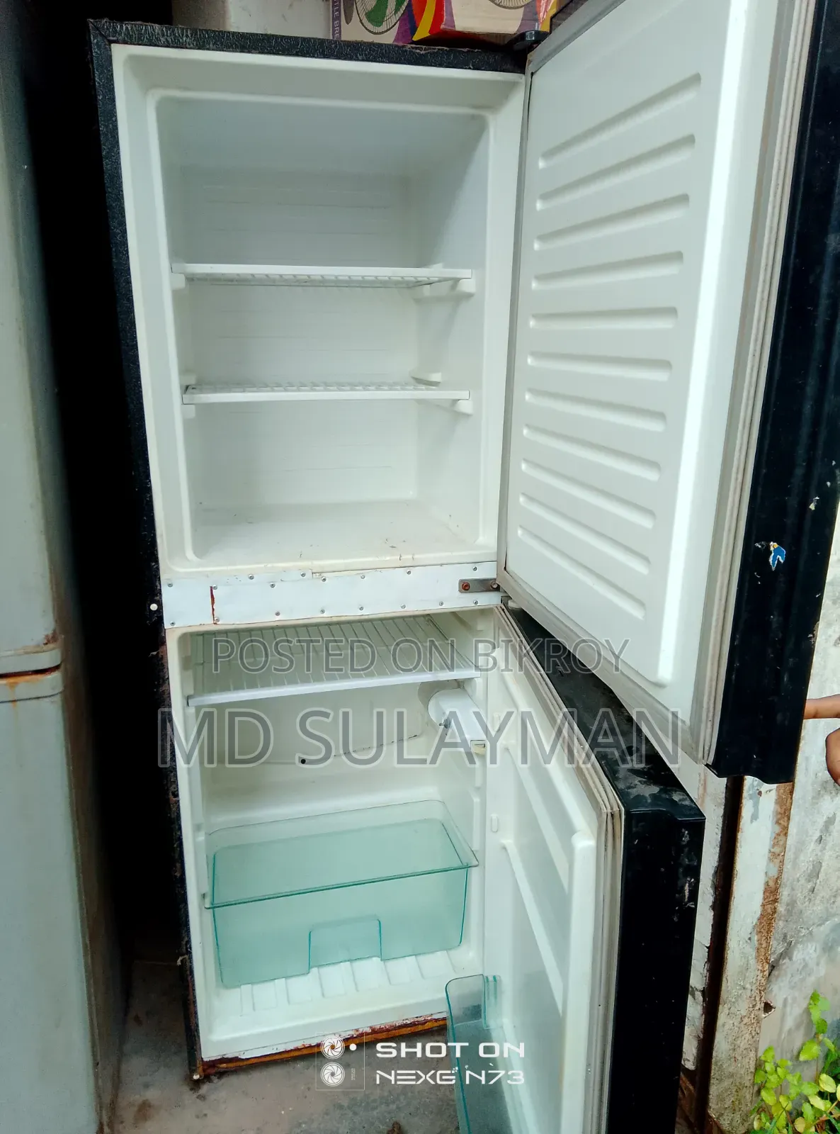 Refrigerator