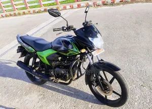 ইয়ামাহা সালুটো ১২৫ ২০১৭ গ্রিন