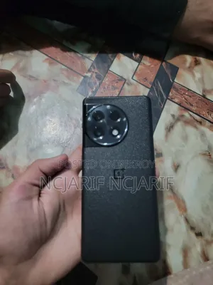 ওয়ানপ্লাস ১১আর ১২৮ জিবি ব্ল্যাক
