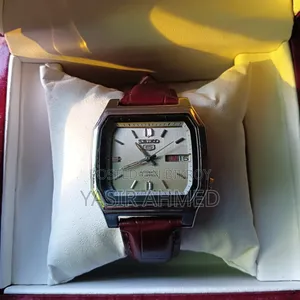 Vintage Seiko 5 Original TV Dial Edition
