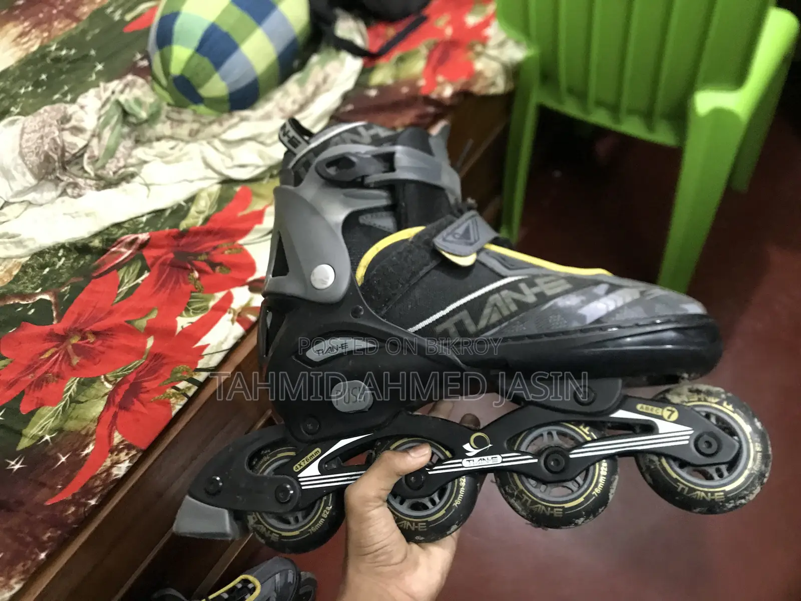 ৩৯-৪০ সাইজের স্কেট শু