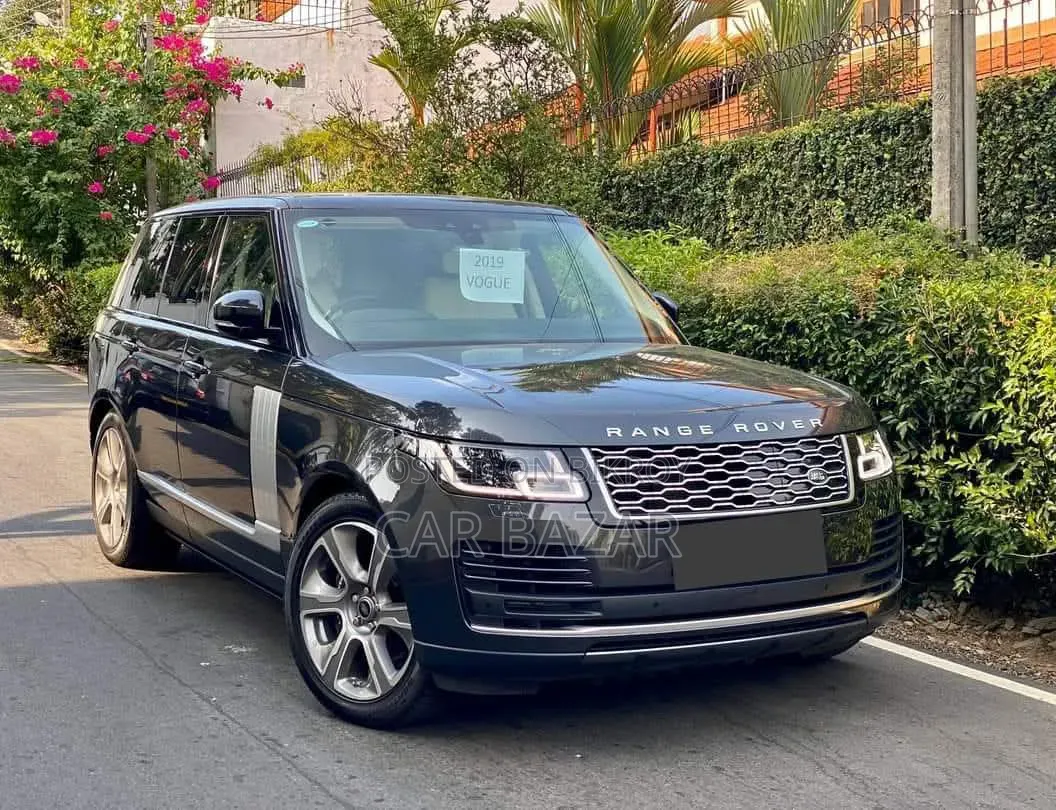 Land Rover Range Rover Vogue 2019 Matt Black