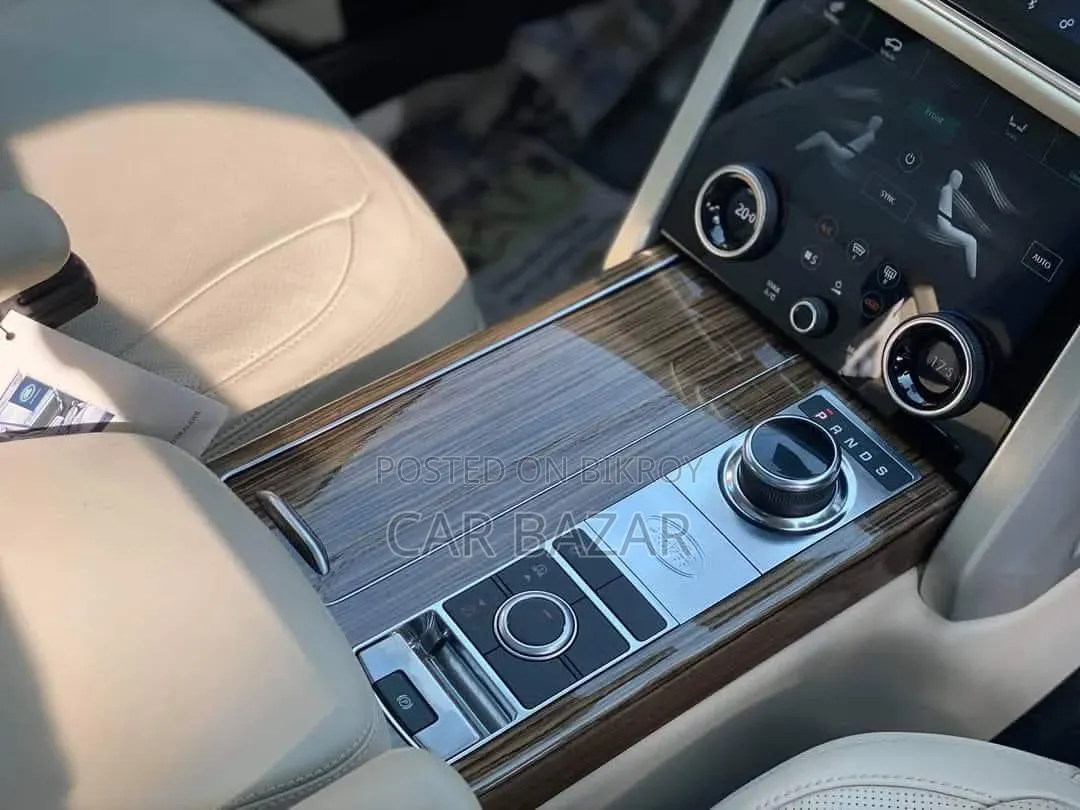Land Rover Range Rover Vogue 2019 Matt Black
