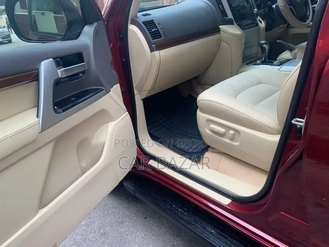 Toyota Land Cruiser 4.5 V8 VXR 2016 Maroon