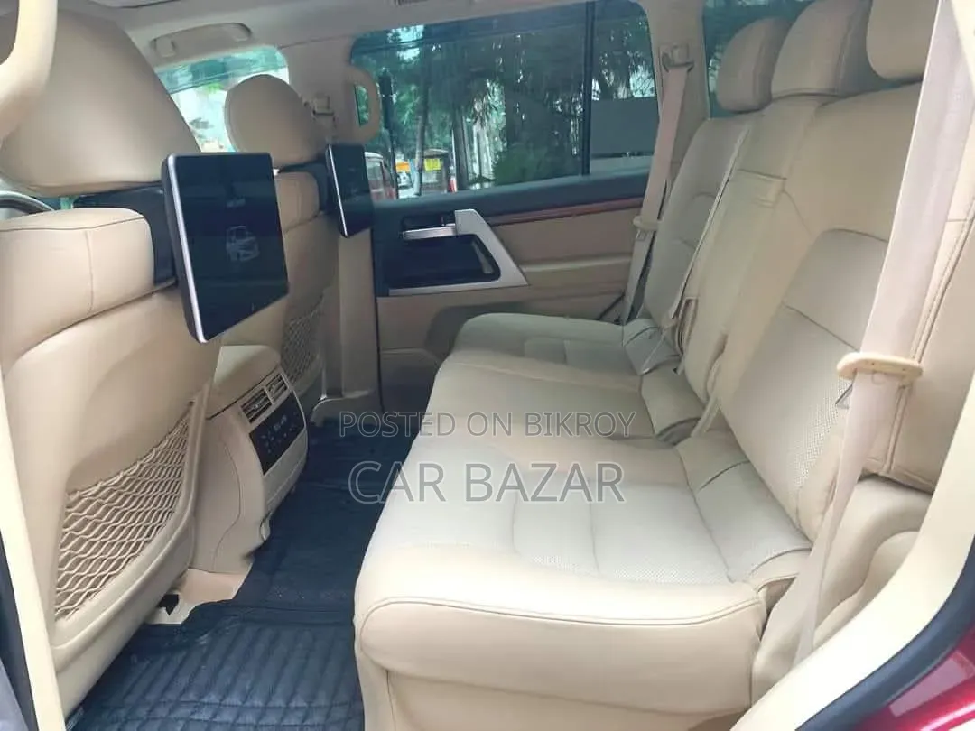 Toyota Land Cruiser 4.5 V8 VXR 2016 Maroon