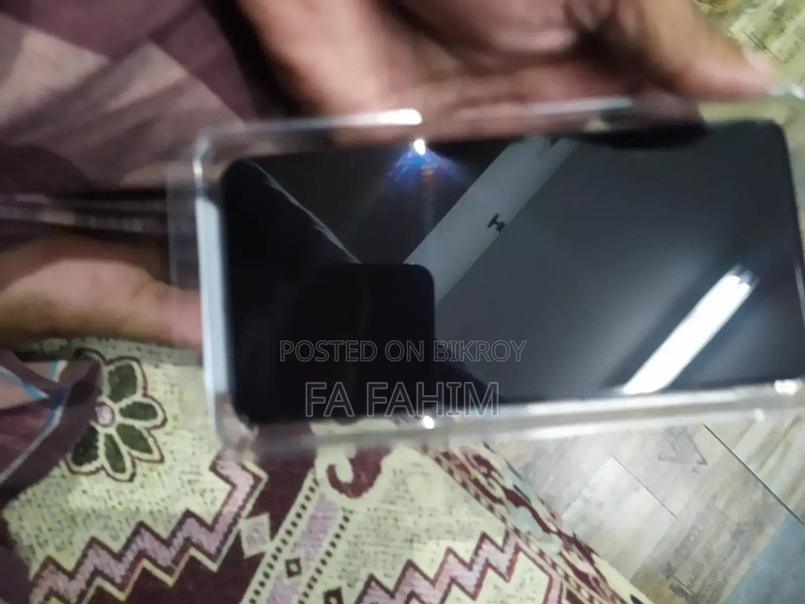 স্যামসাং গ্যালাক্সি এস২২ ৫জি ২৫৬ জিবি হোয়াইট