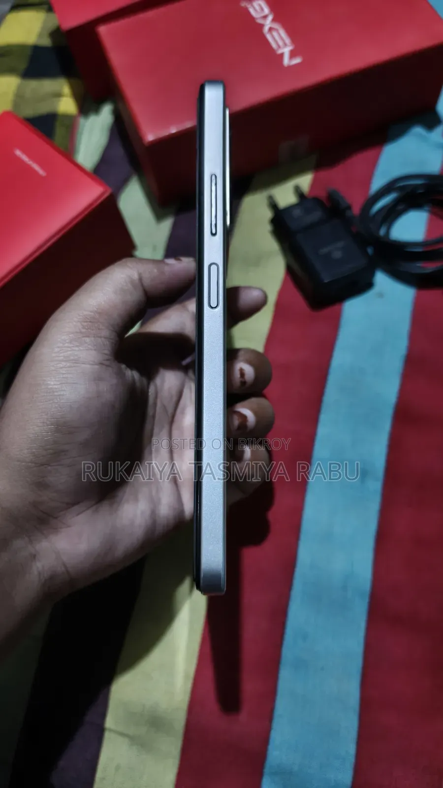 Walton 128 GB Silver