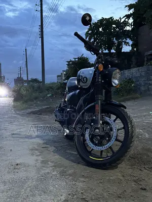 Hunter Cruiser 350cc 2025 Black
