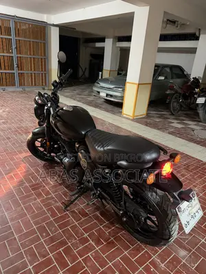 Hunter Cruiser 350cc 2025 Black
