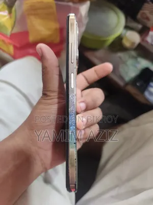 Infinix Hot 40i 128 GB Gold