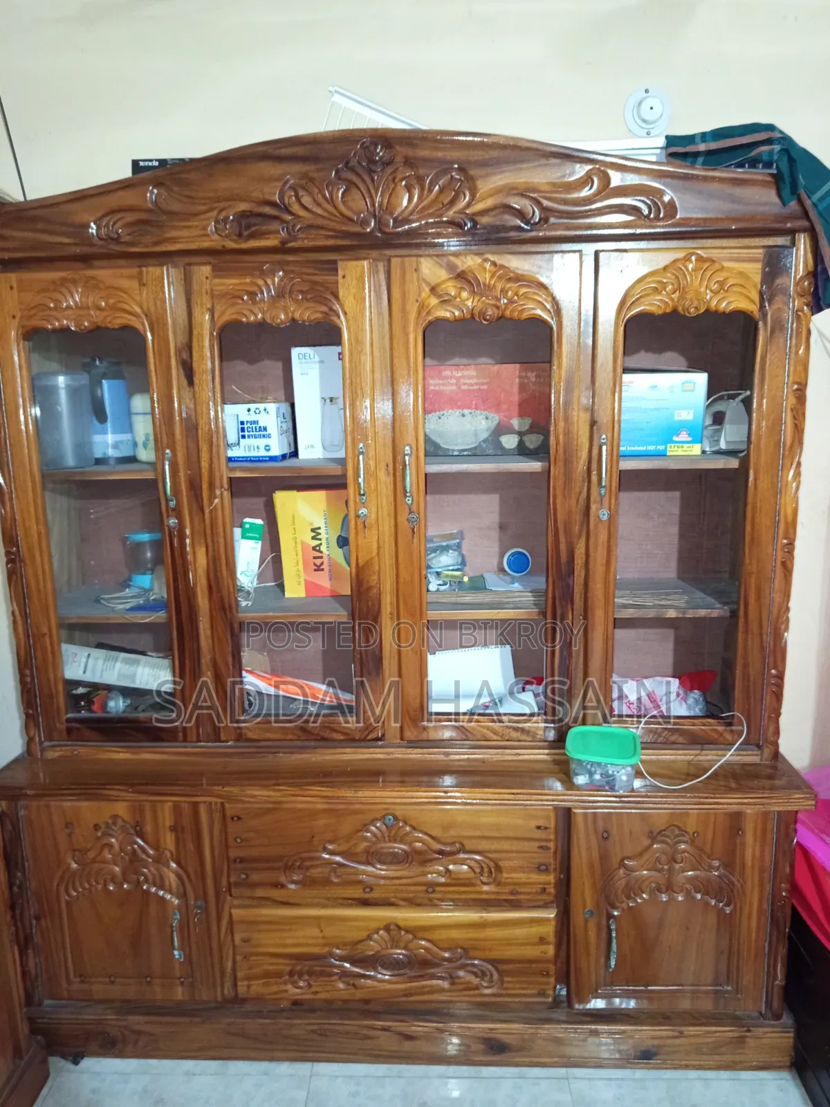 Wood Showcase