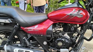 Bajaj Avenger 160 Street 2021 Red