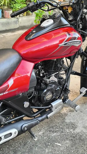 Bajaj Avenger 160 Street 2021 Red