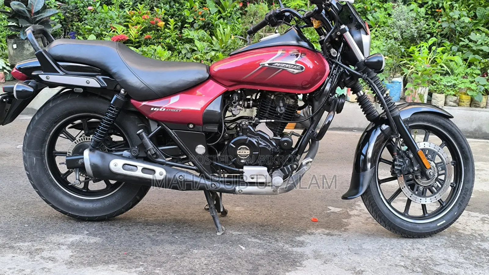 Bajaj Avenger 160 Street 2021 Red
