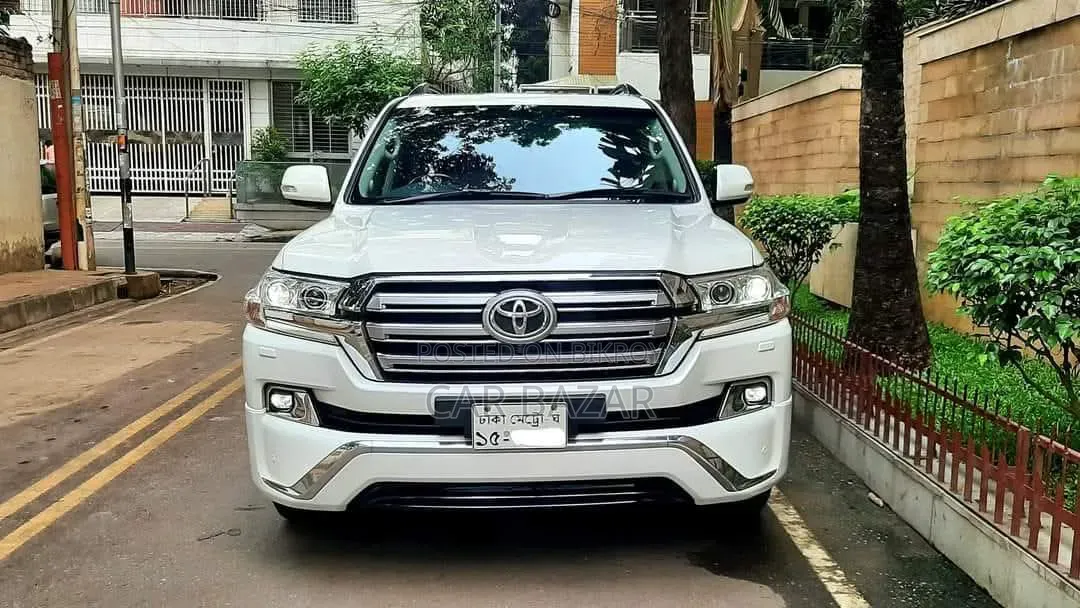 Toyota Land Cruiser 4.5 V8 GXR 2017 Pearl