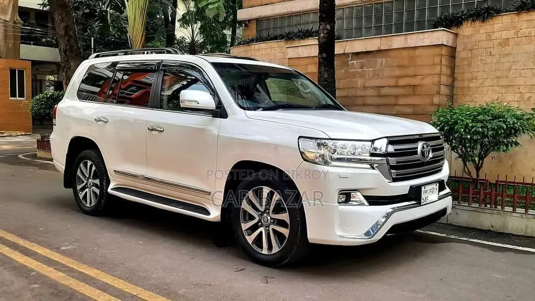 Toyota Land Cruiser 4.5 V8 GXR 2017 Pearl