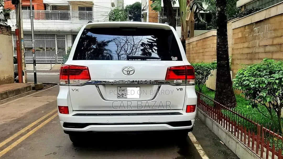 Toyota Land Cruiser 4.5 V8 GXR 2017 Pearl