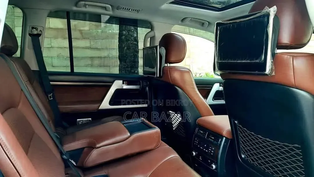 Toyota Land Cruiser 4.5 V8 GXR 2017 Pearl