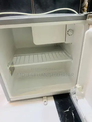 ফ্রিজ বিক্রয়ের জন্য