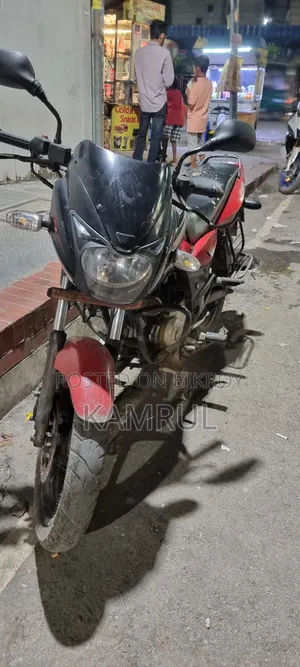 Bajaj Pulsar 150 2016 Red