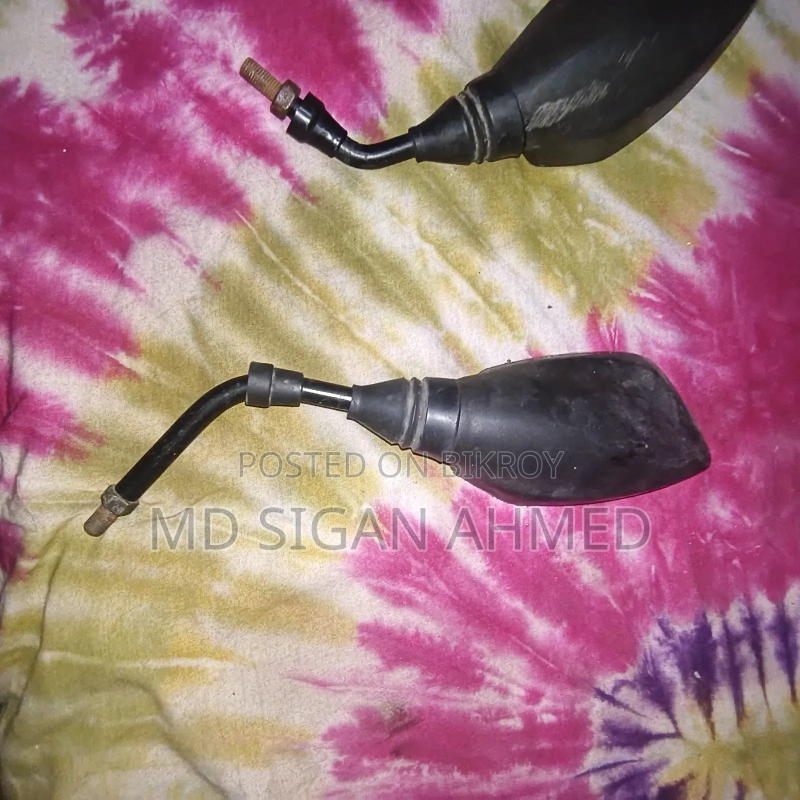 বাইকের পুরাতন লুকিং গ্লাস
