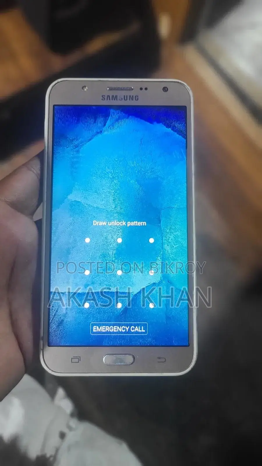 Samsung Galaxy J7 16 GB Gold