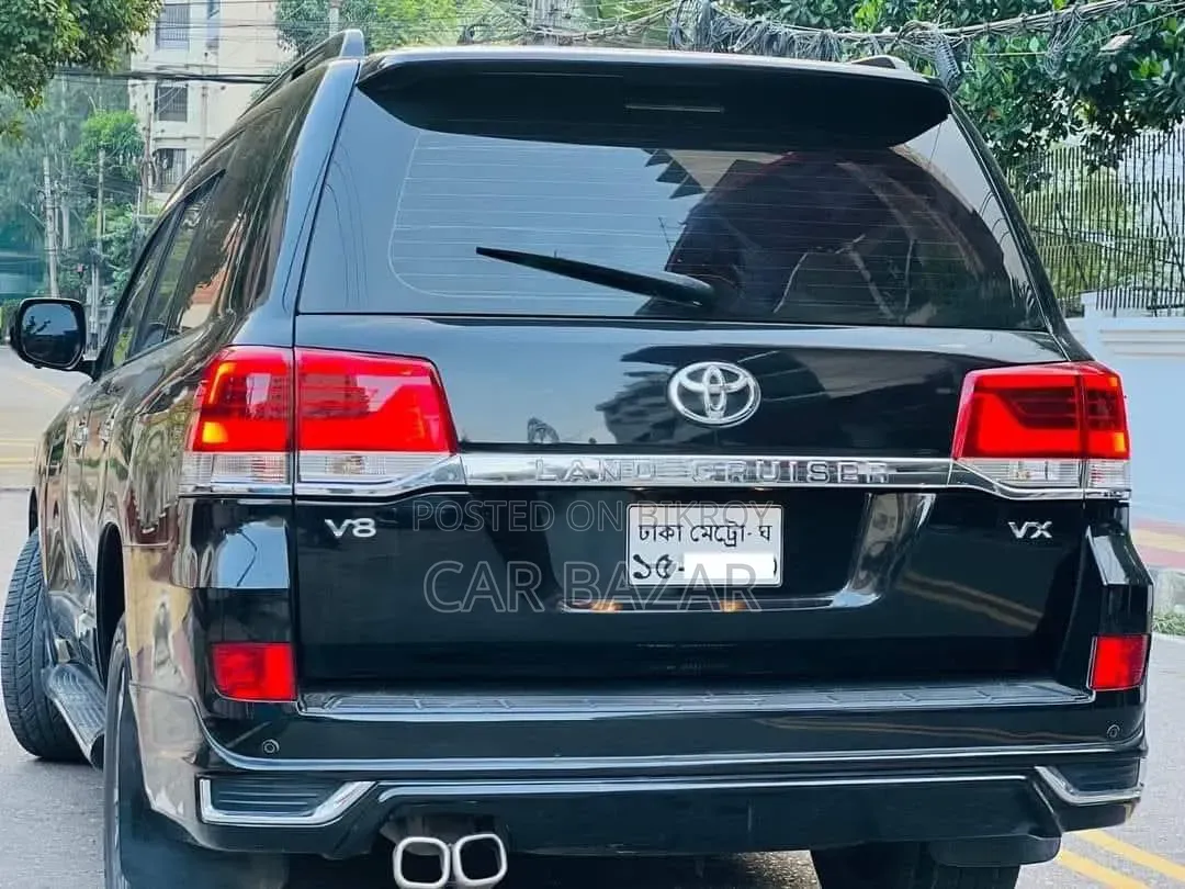 Toyota Land Cruiser 4.5 V8 VXR 2016 Black