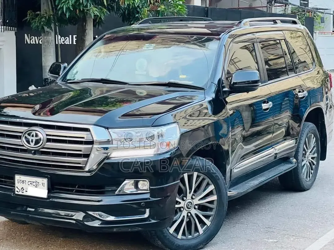 Toyota Land Cruiser 4.5 V8 VXR 2016 Black