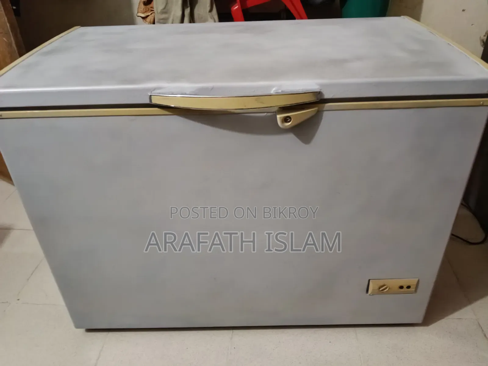 ওয়ালটন কোম্পানির ৩২০ লিটার বড় ফ্রিজ বিক্রয় হবে।