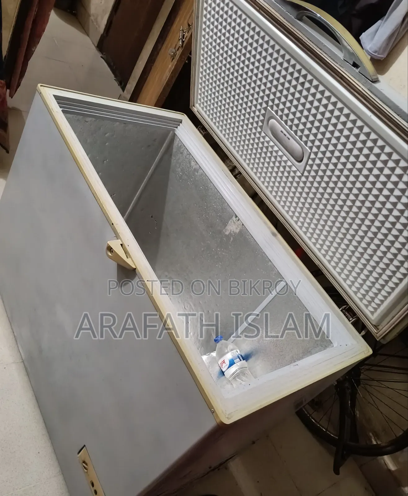 ওয়ালটন কোম্পানির ৩২০ লিটার বড় ফ্রিজ বিক্রয় হবে।