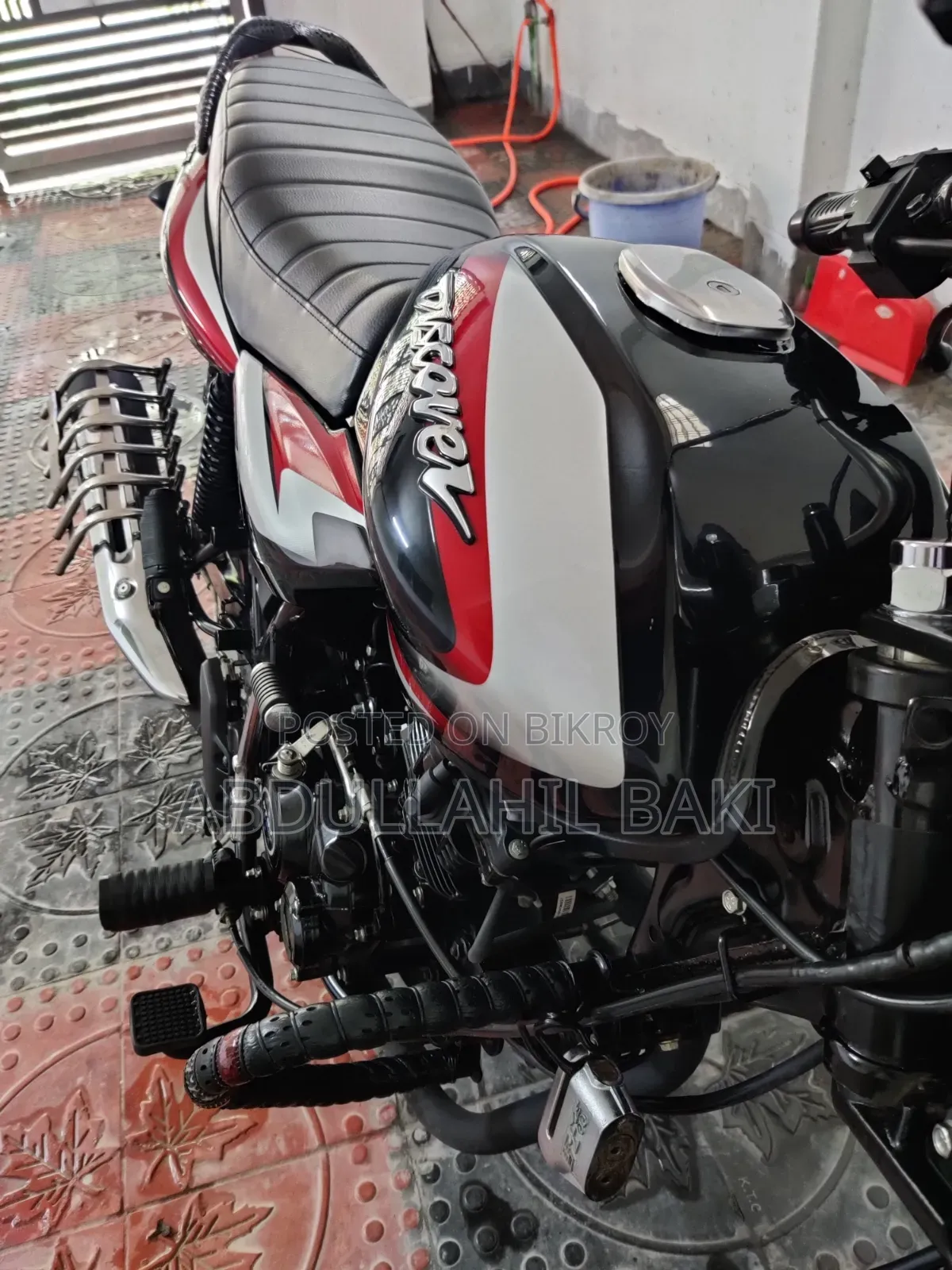 New Bajaj Discover 125 2022 Black