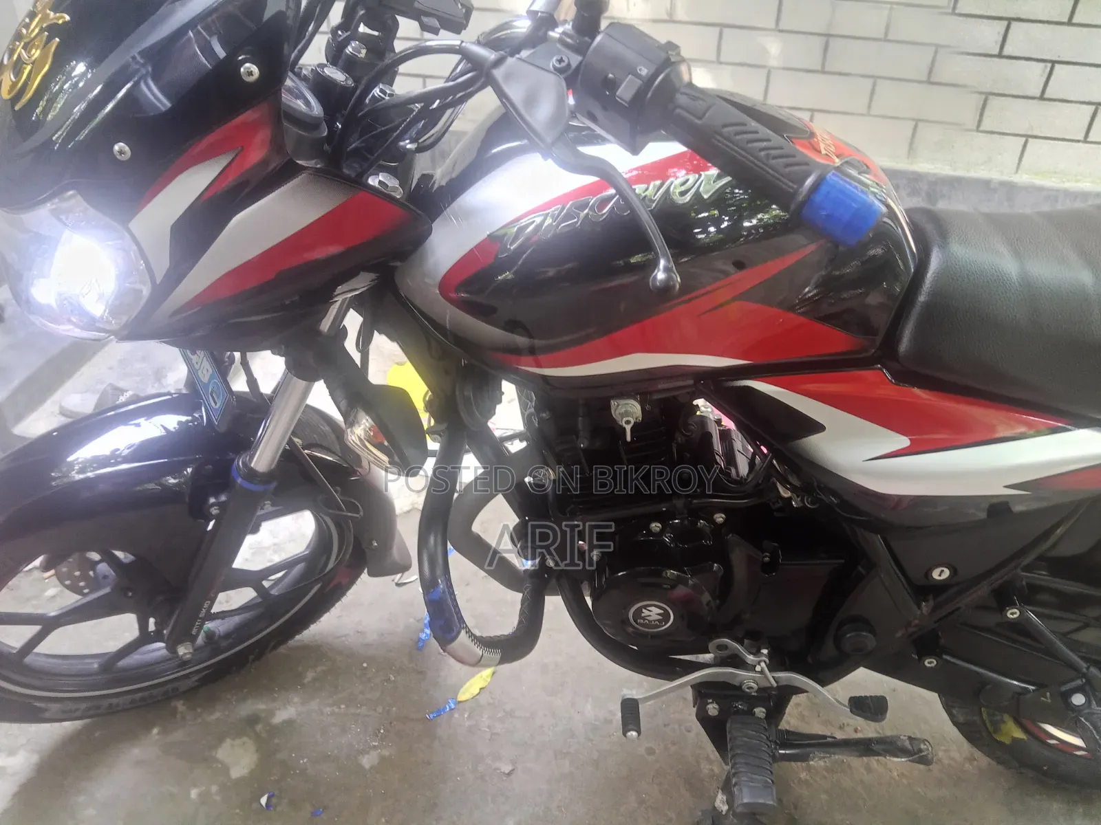 Bajaj Discover 125 2024 Black