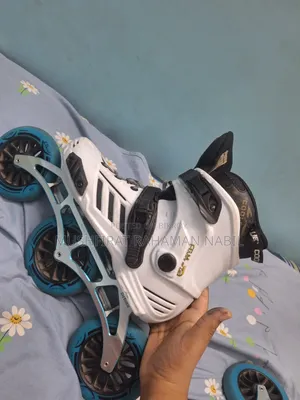 COOL BLUE Brand Professional Roller Skate
