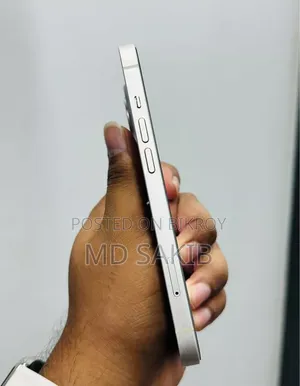 Apple iPhone 13 128 GB White