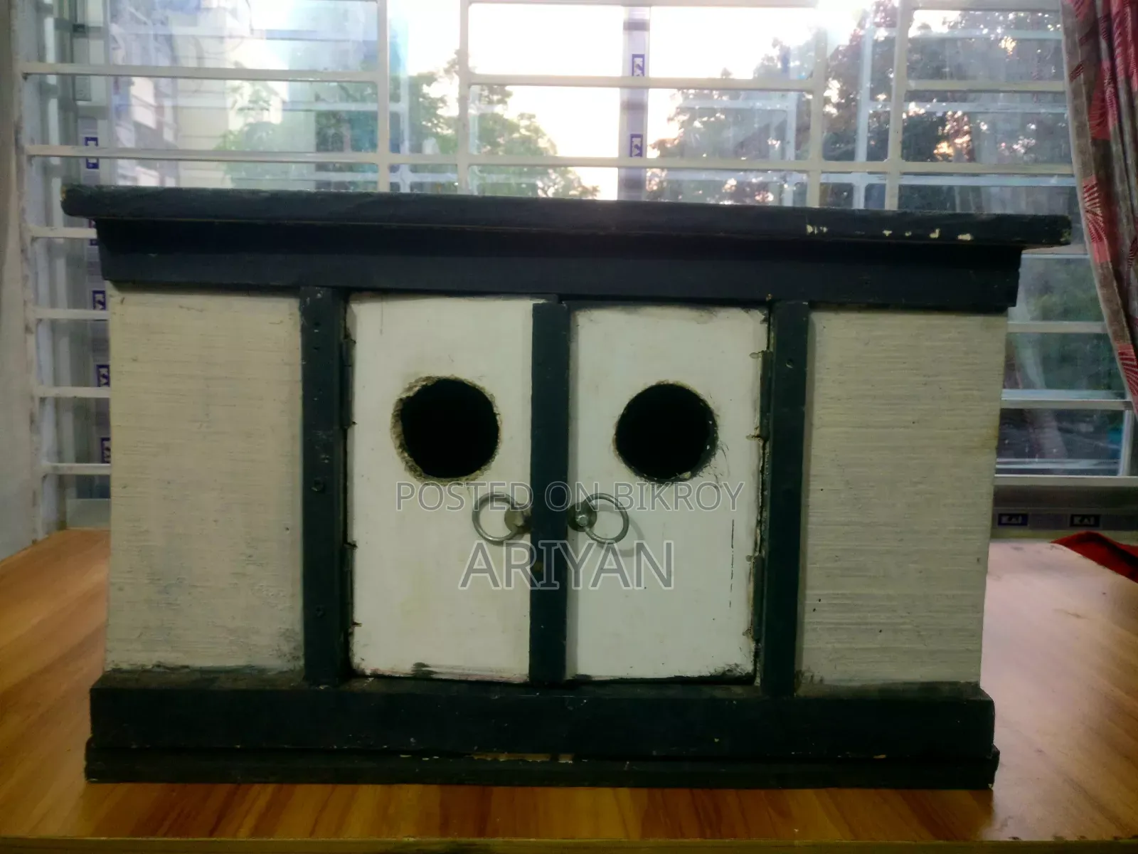Pet House.