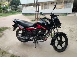 সুজুকি হায়াতে ইপি ২০২১ ব্ল্যাক