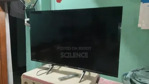 ৪৩ ইঞ্চি গুগল টিভি নতুন কন্ডিশন