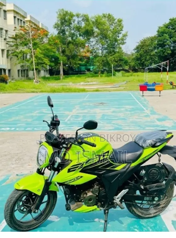সুজুকি গিক্সার এসএফ ২৫০ ২০২৬ সবুজ
