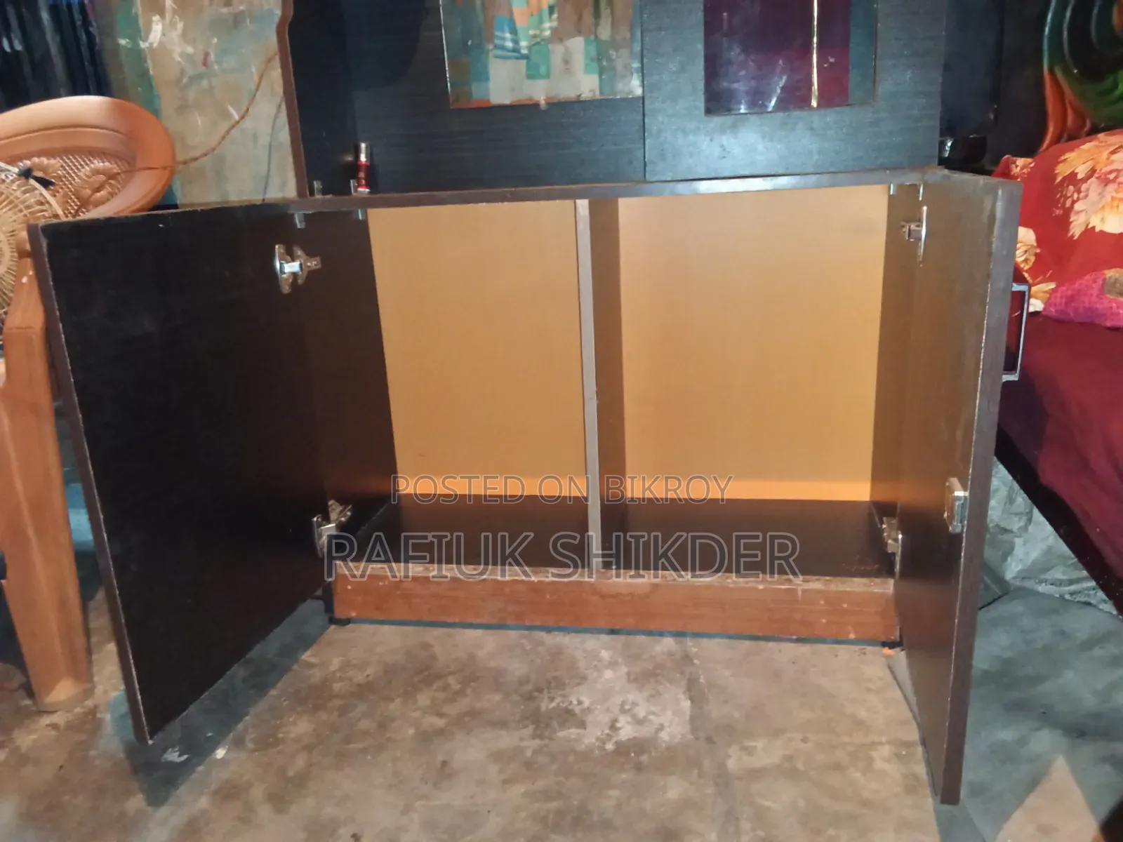 ডেসিন টেবিল