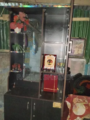 ডেসিন টেবিল