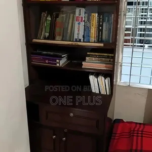 Fully New Reading Table
