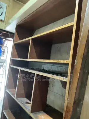 বহুমুখী সংরক্ষণের জন্য কিচেন র‍্যাক এবং শেলফ
